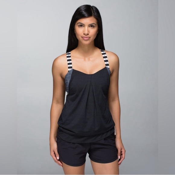 Lulu lemon Black Striped rest less tank black/burlap texture black dune. - Picture 1 of 13